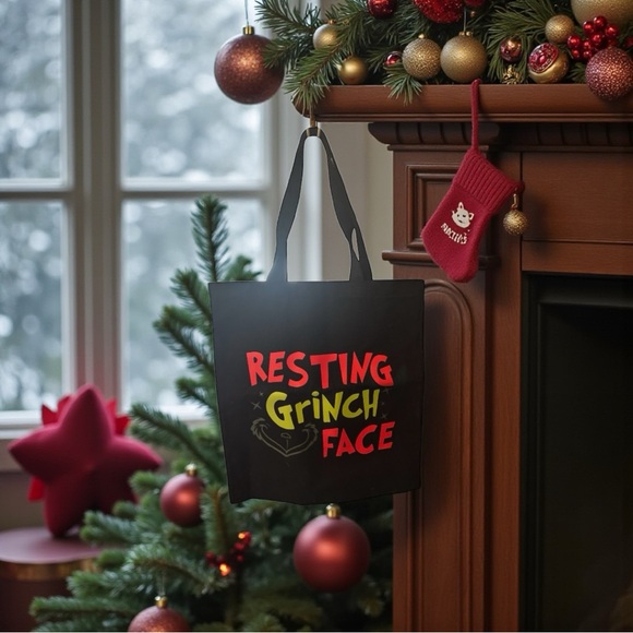 Resting Grinch Face Tote Bag - Picture 5 of 5